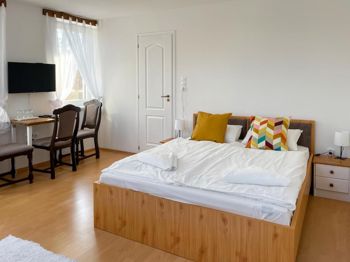 Bed and Breakfast Tanyacsarda Panzio Бая Экстерьер фото